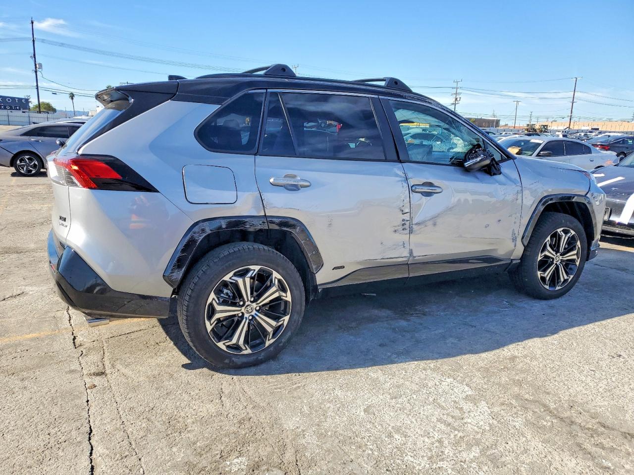 TOYOTA RAV4 XSE 2025
