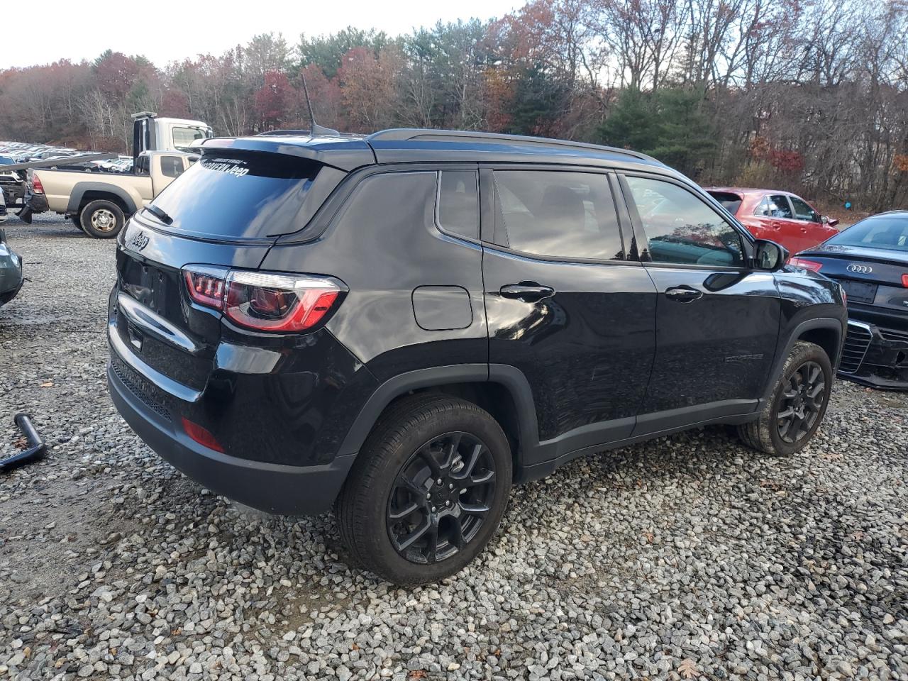 JEEP COMPASS LATITUDE 2024