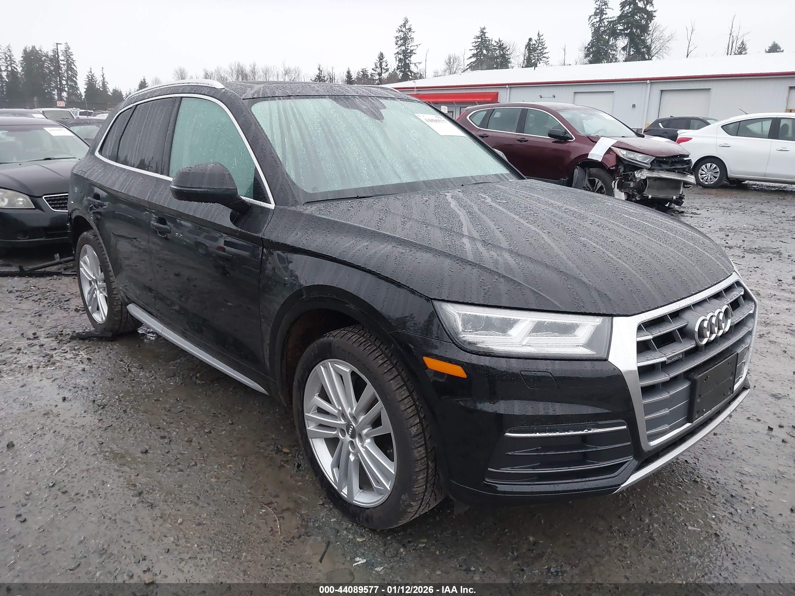 AUDI Q5 2.0T PREMIUM/2.0T TECH PREMIUM 2018