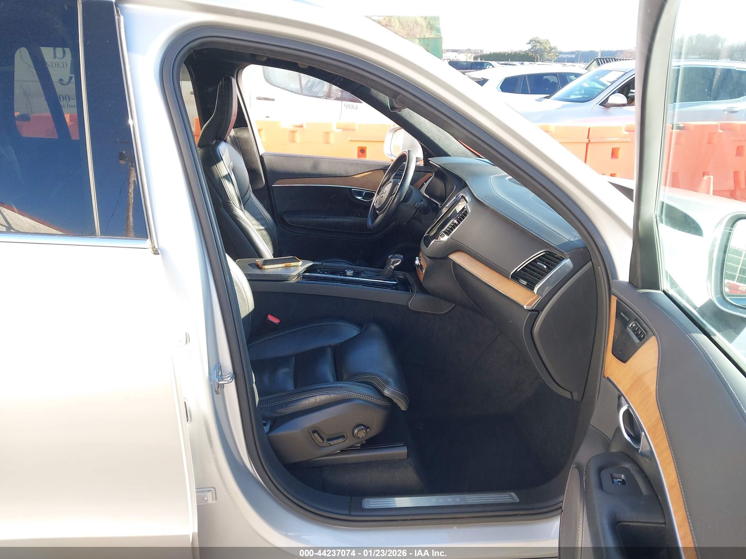 VOLVO XC90 T6 INSCRIPTION 2019