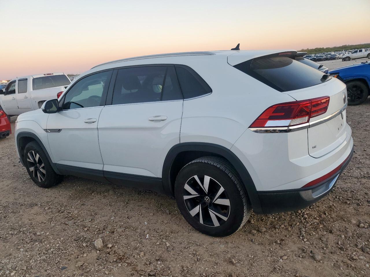 VOLKSWAGEN ATLAS CROSS SPORT SE 2020