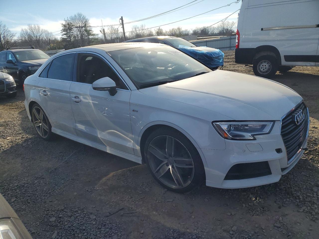 AUDI A3 PREMIUM PLUS 2018