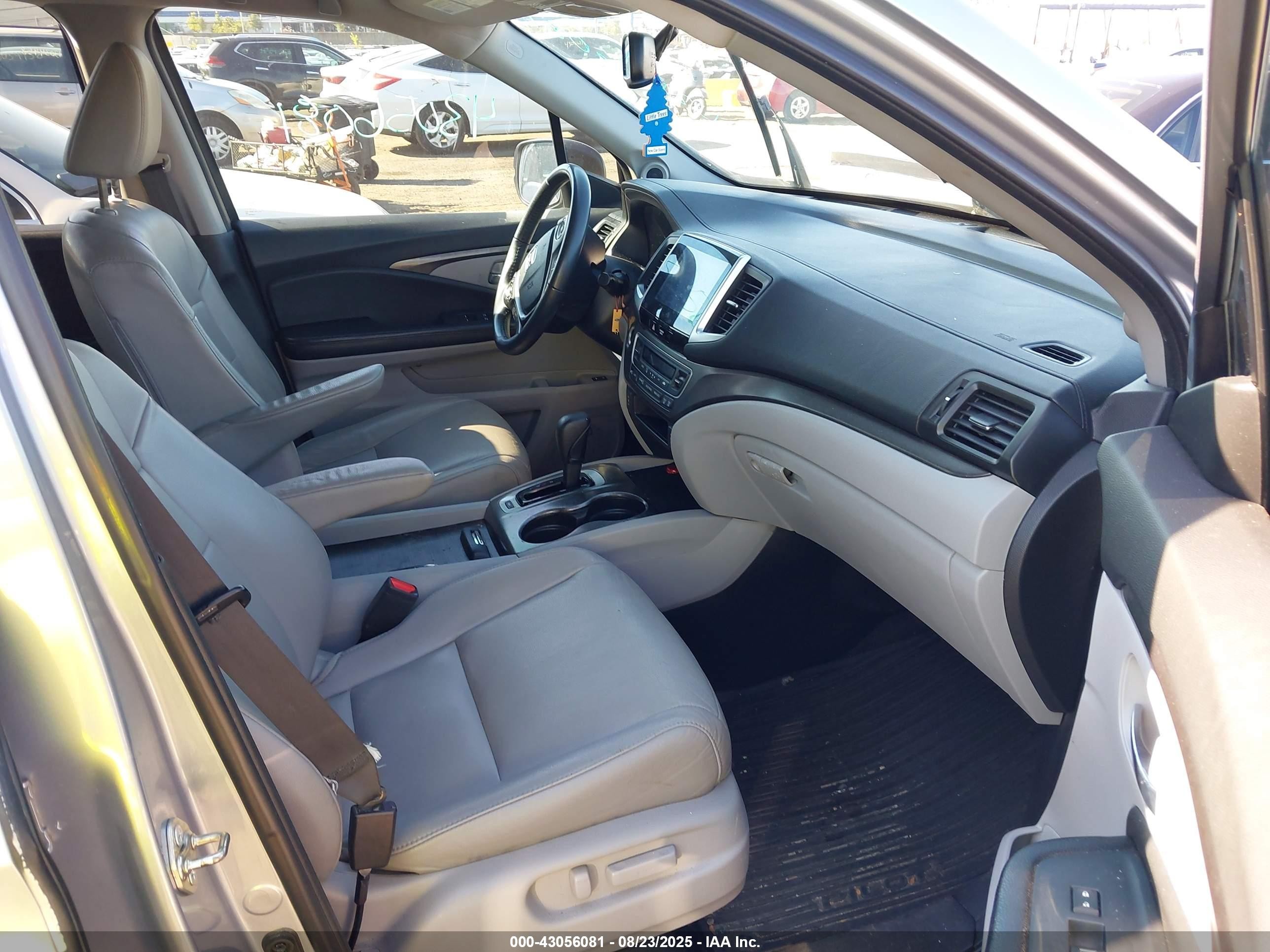 HONDA PILOT EX-L 2016