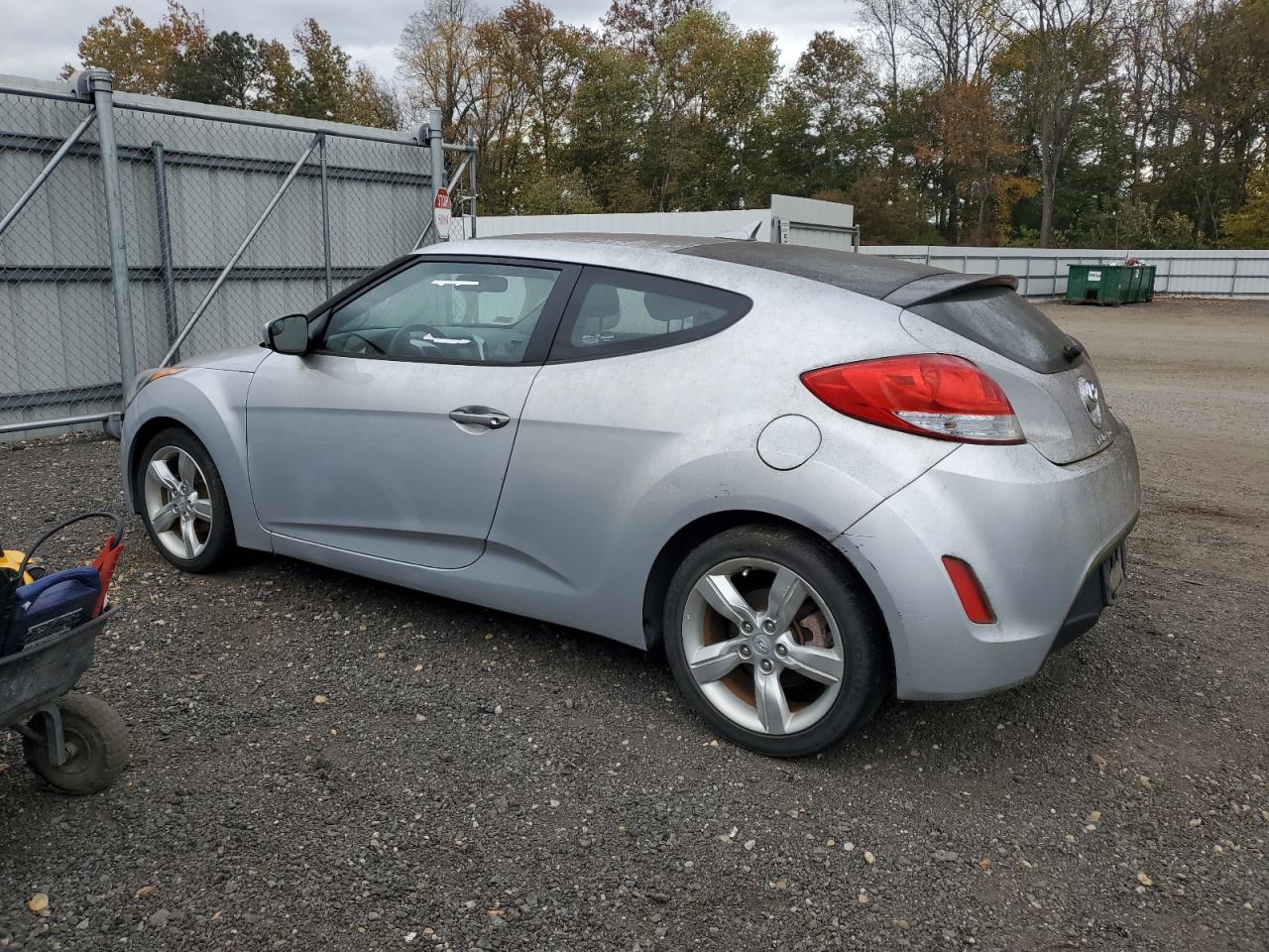HYUNDAI VELOSTER 2015