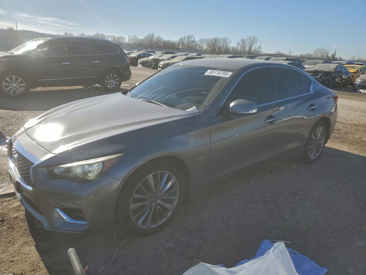 INFINITI Q50 LUXE 2018
