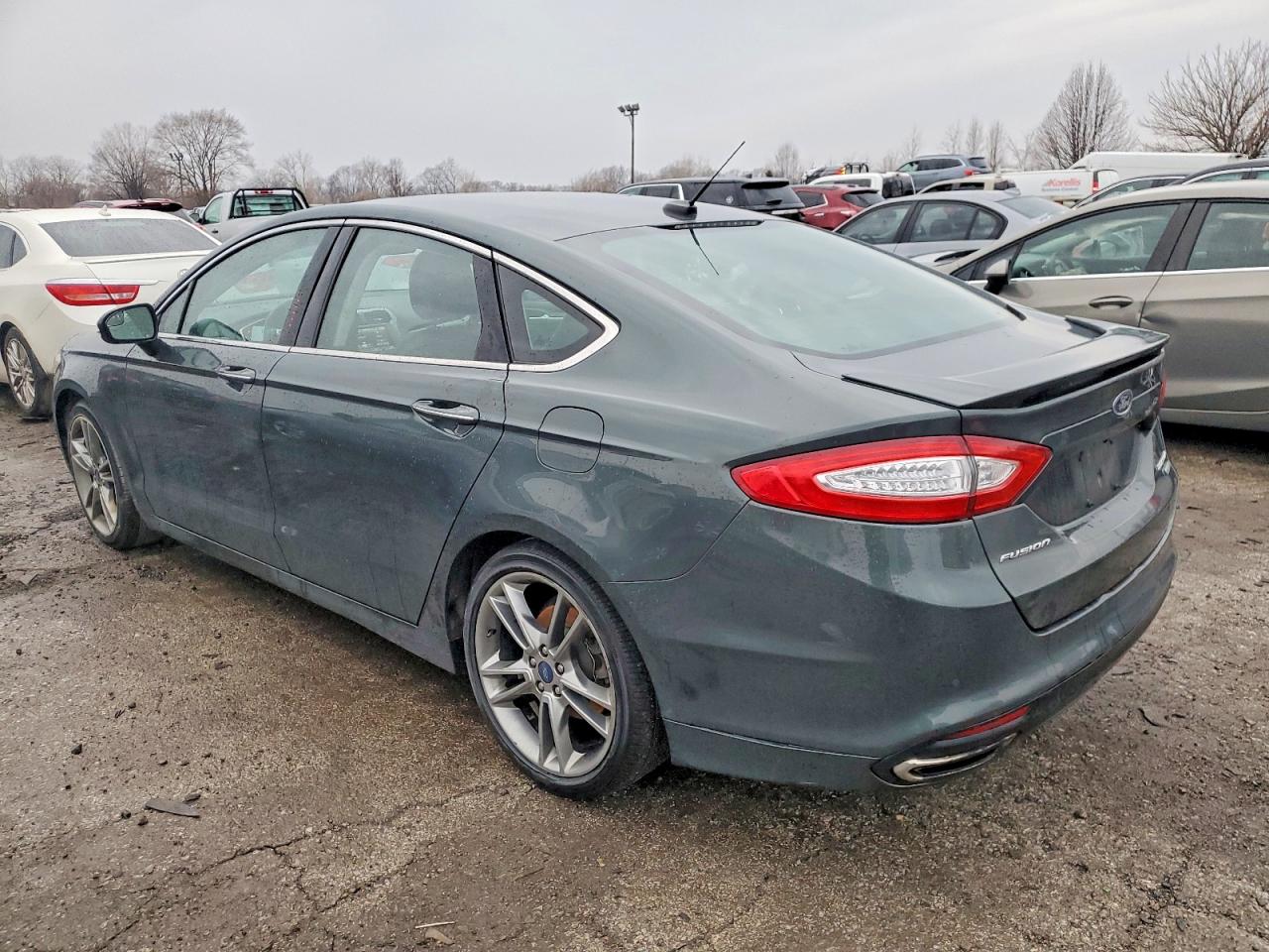 FORD FUSION TITANIUM 2015