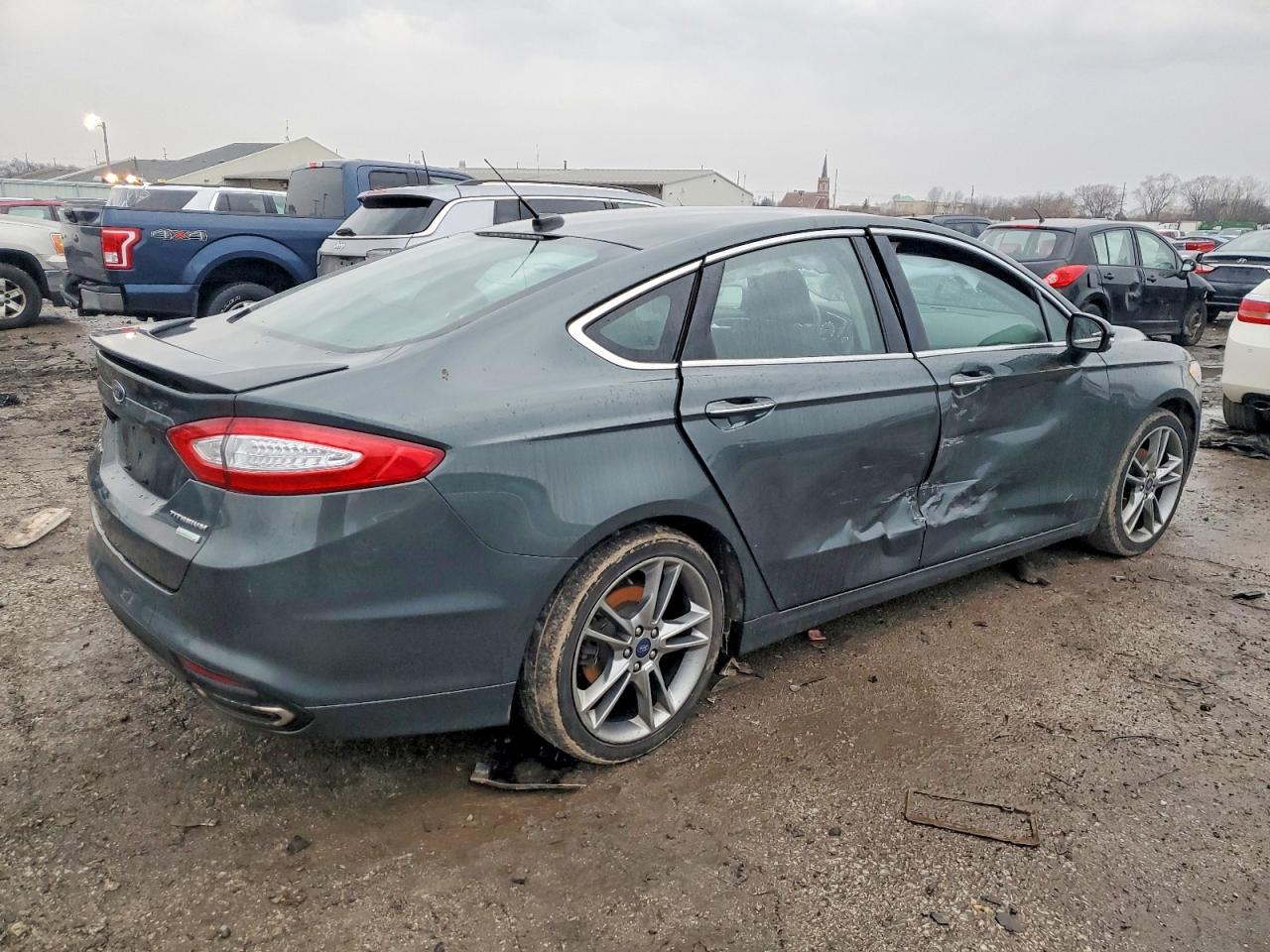 FORD FUSION TITANIUM 2015