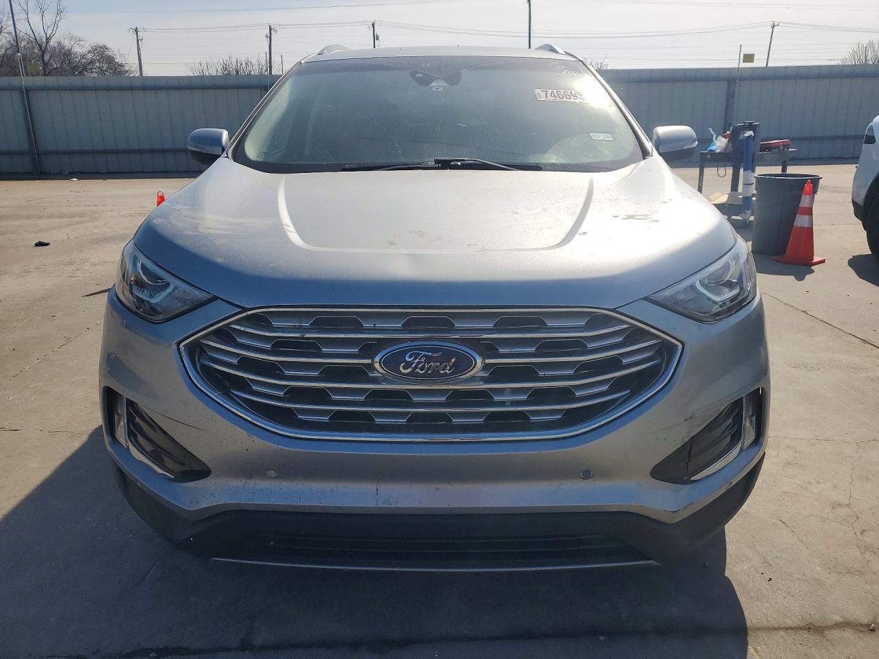 FORD EDGE TITANIUM 2020