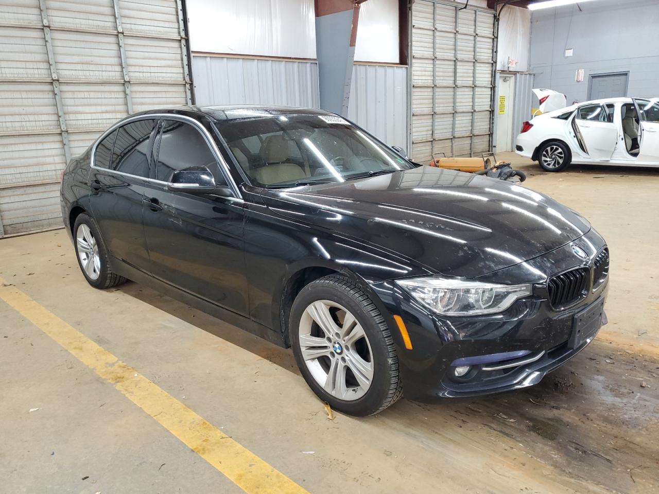 BMW 330 XI 2018