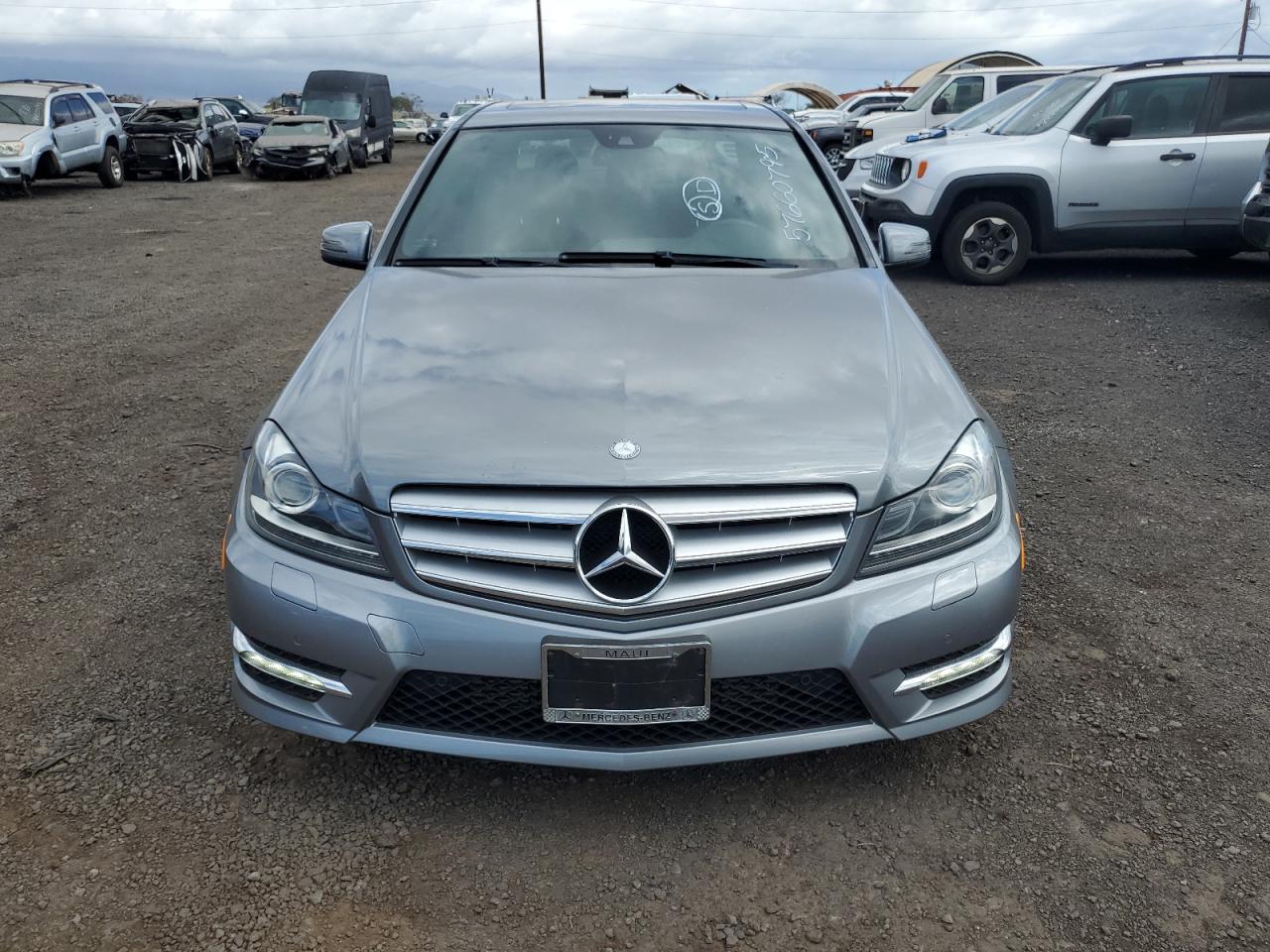 MERCEDES-BENZ C 250 2013