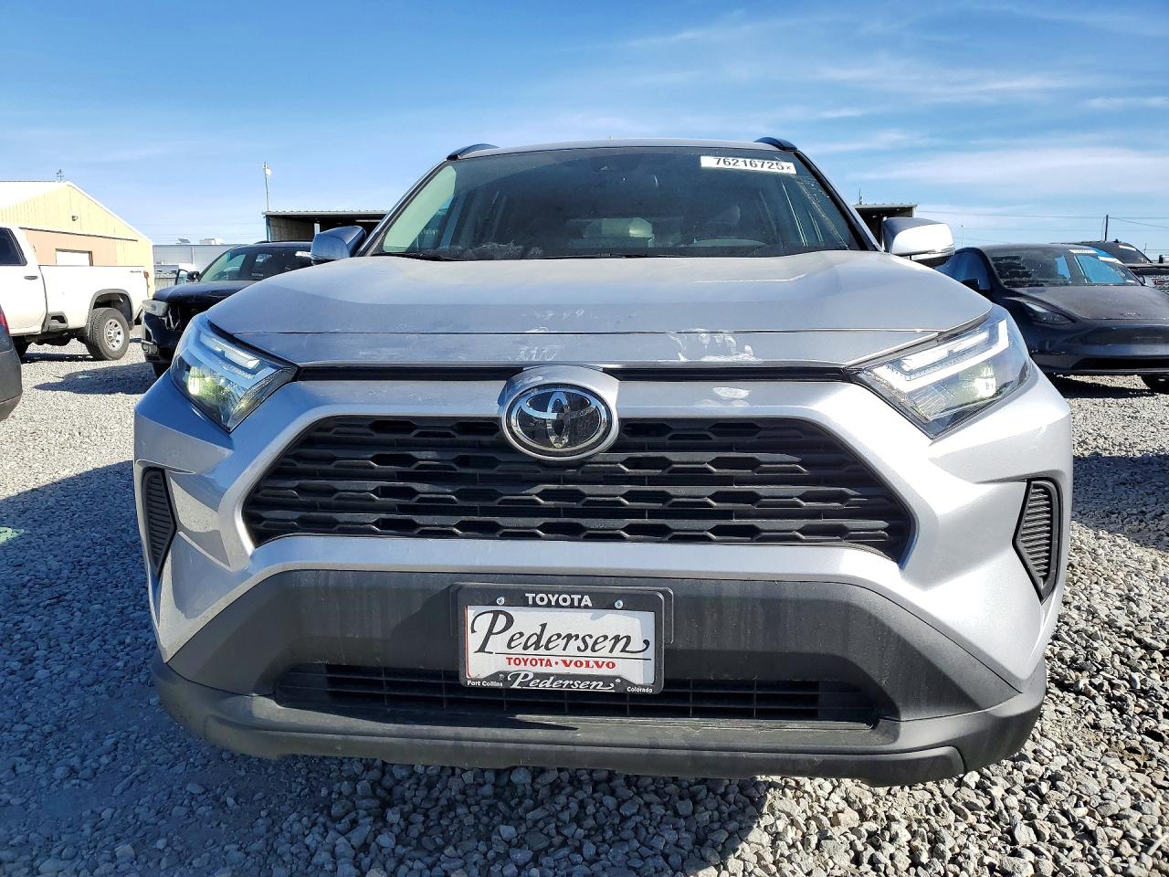 TOYOTA RAV4 XLE 2025
