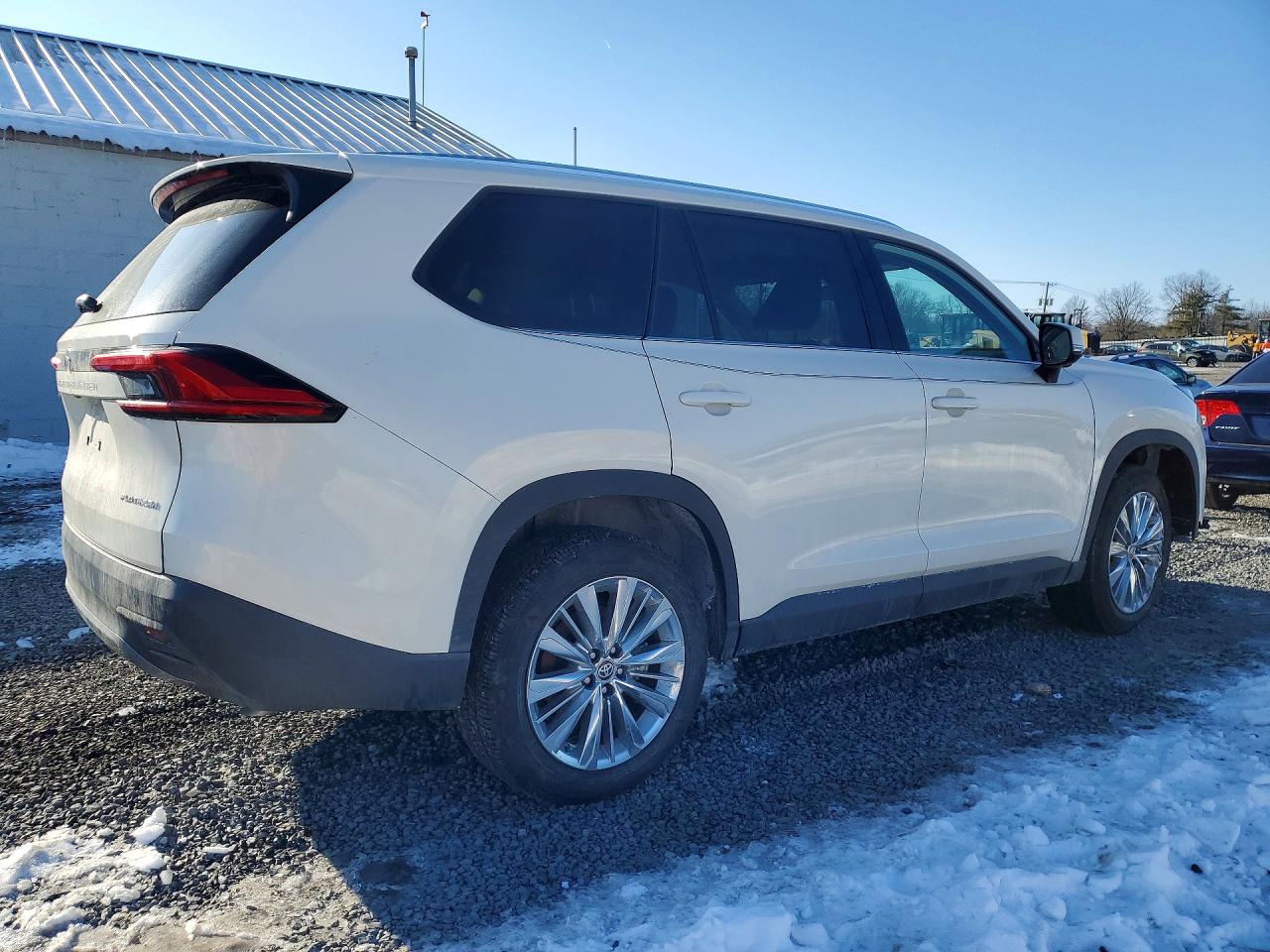 TOYOTA GRAND HIGHLANDER XLE 2024