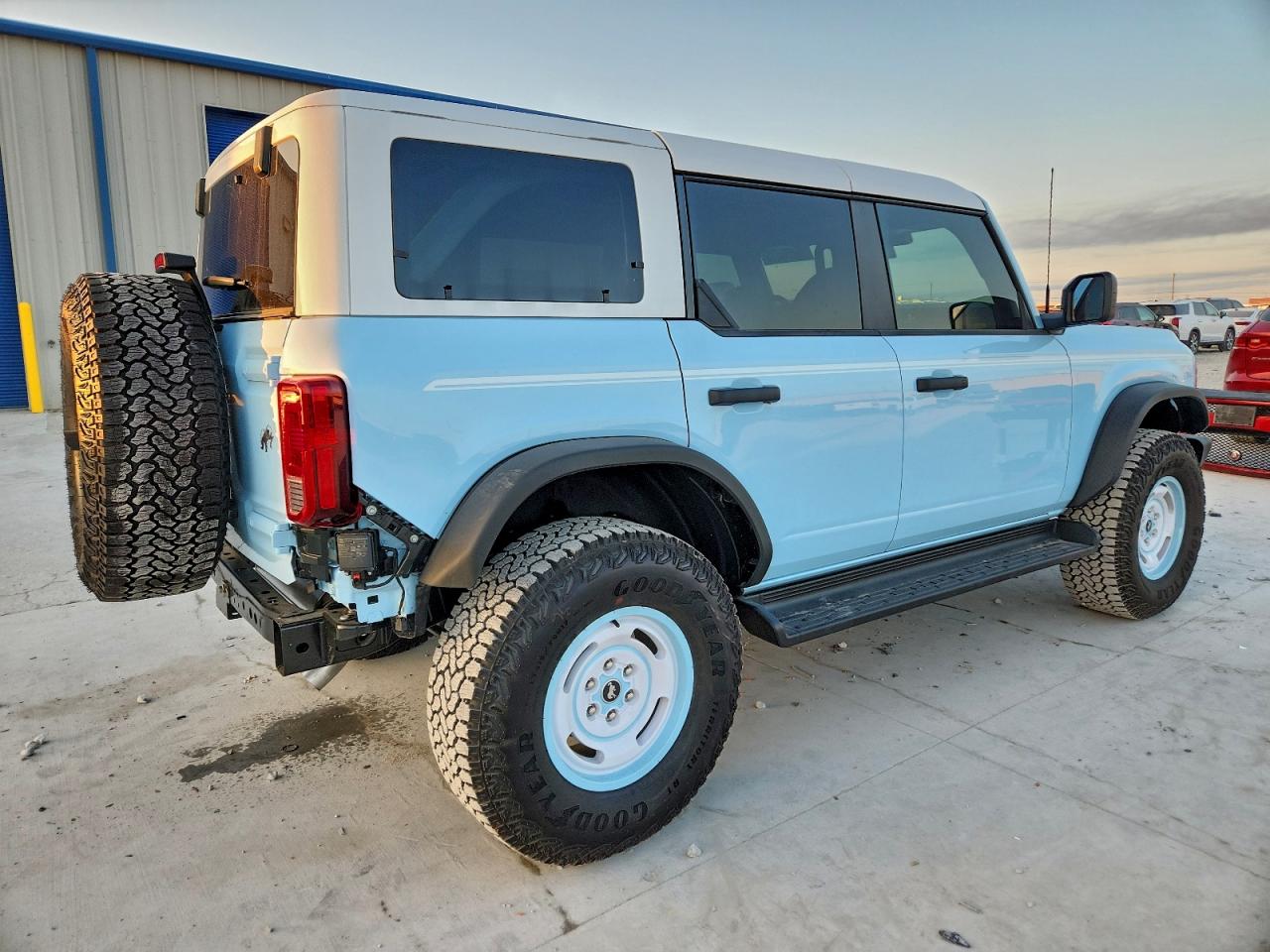 FORD BRONCO HERITAGE 2025