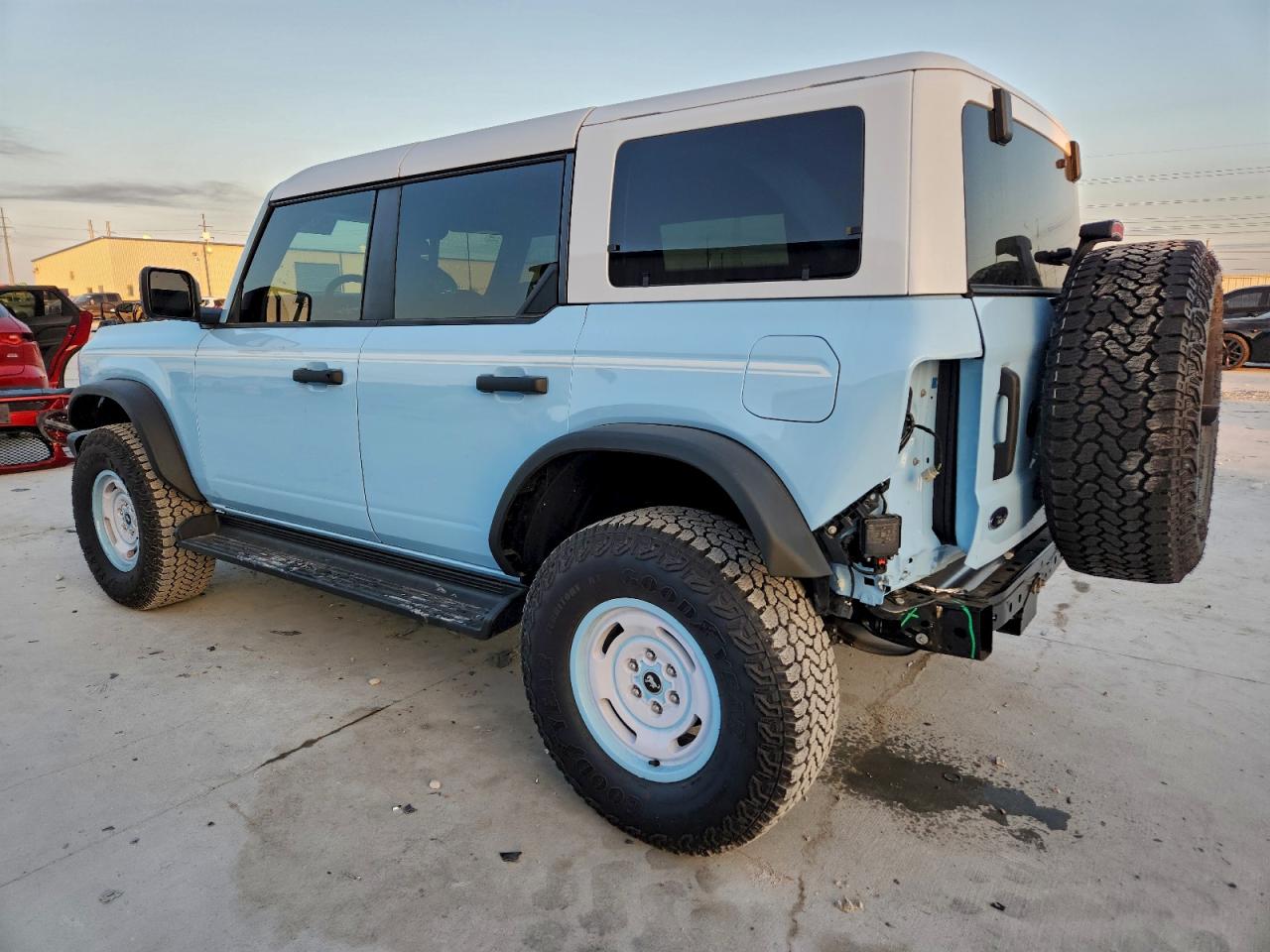FORD BRONCO HERITAGE 2025