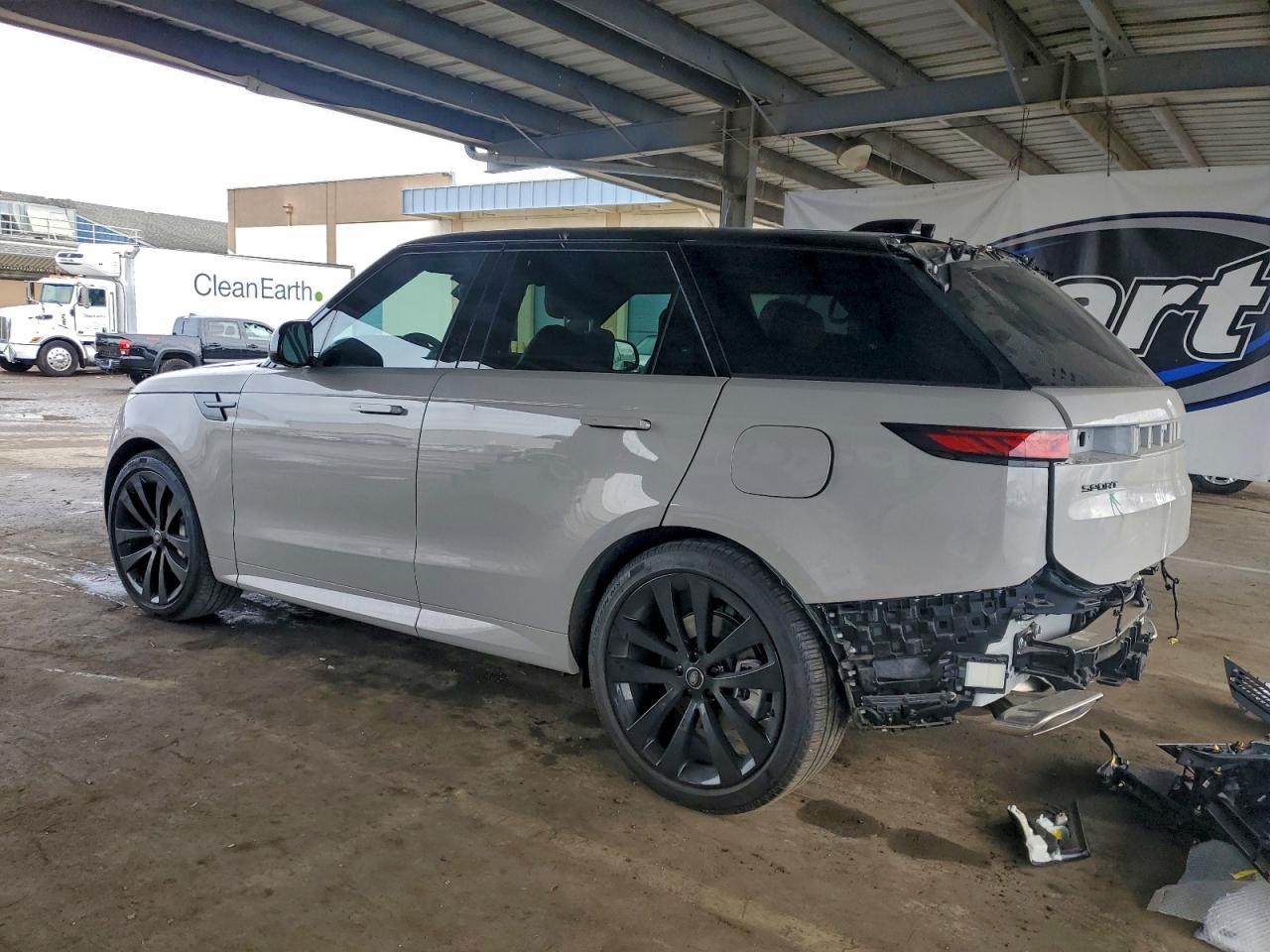 LAND ROVER RANGE ROVER SPORT DYNAMIC SE 2025