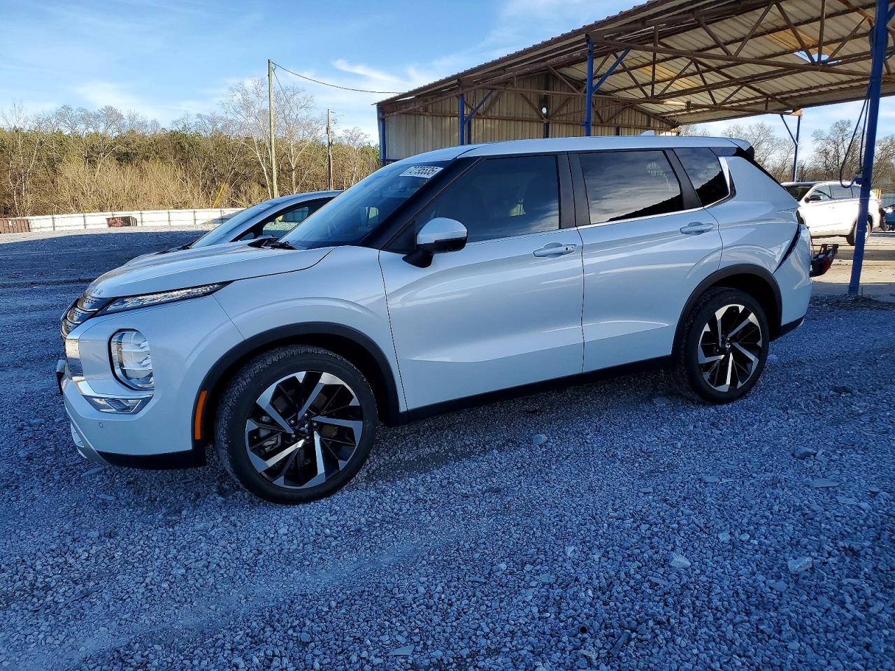 MITSUBISHI OUTLANDER SE 2024