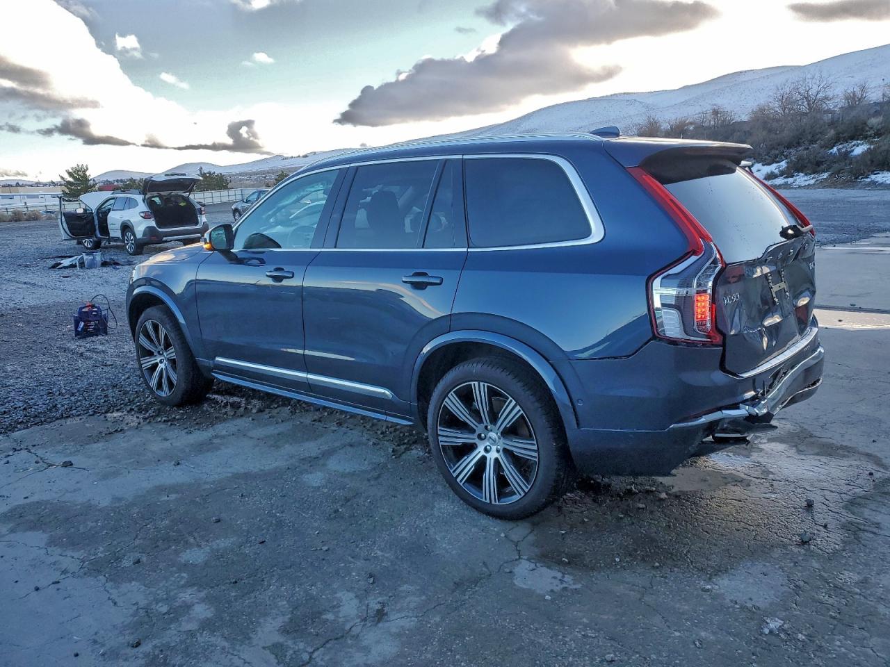 VOLVO XC90 ULTRA 2025