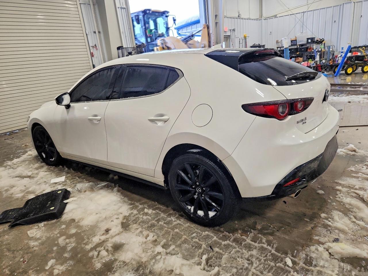 MAZDA 3 PREMIUM 2023