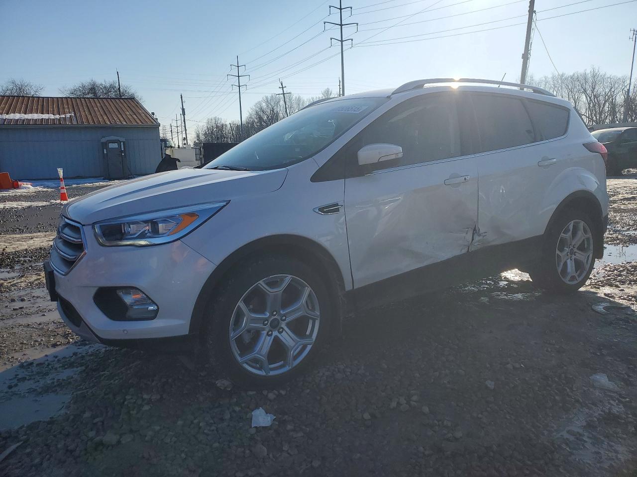 FORD ESCAPE TITANIUM 2019