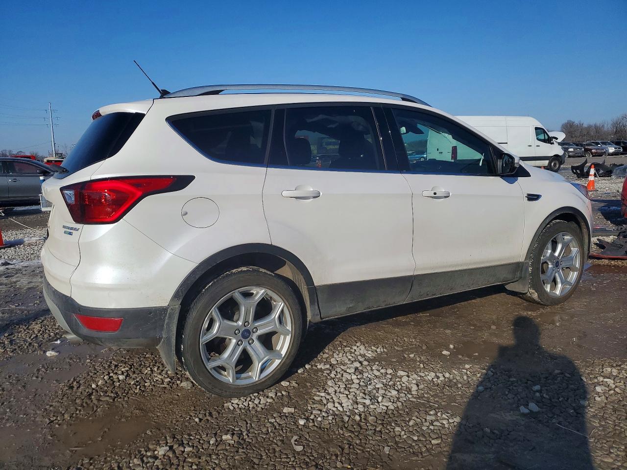 FORD ESCAPE TITANIUM 2019