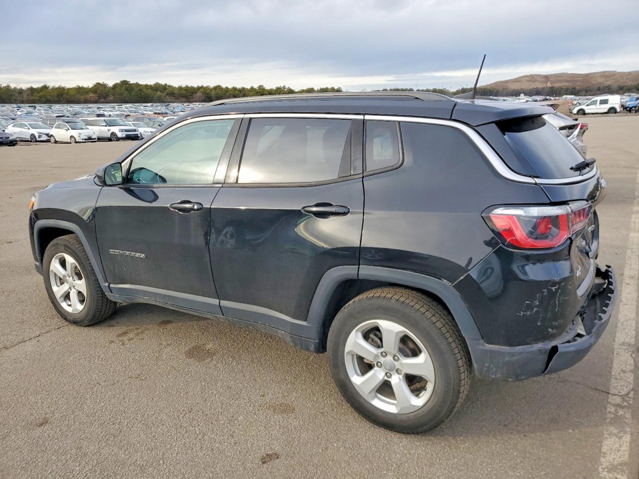 JEEP COMPASS LATITUDE 2019