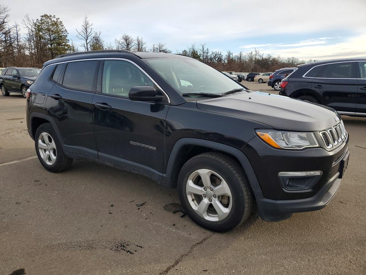 JEEP COMPASS LATITUDE 2019