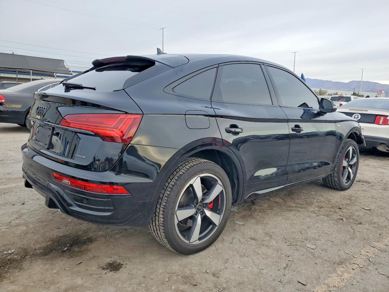 AUDI Q5 SPORTBACK PRM PLS 45 2024
