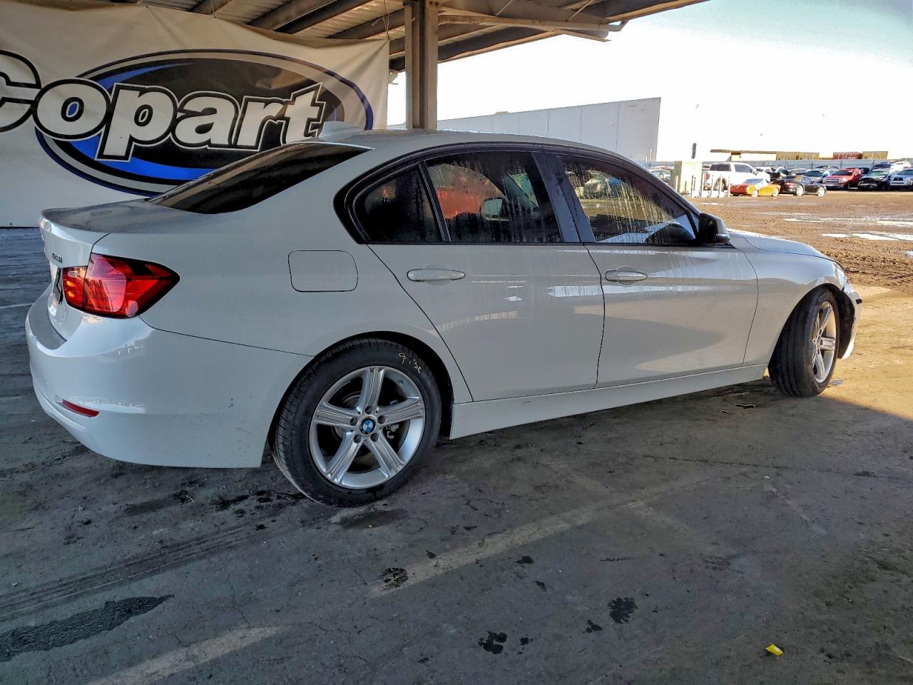 BMW 328 I SULEV 2014