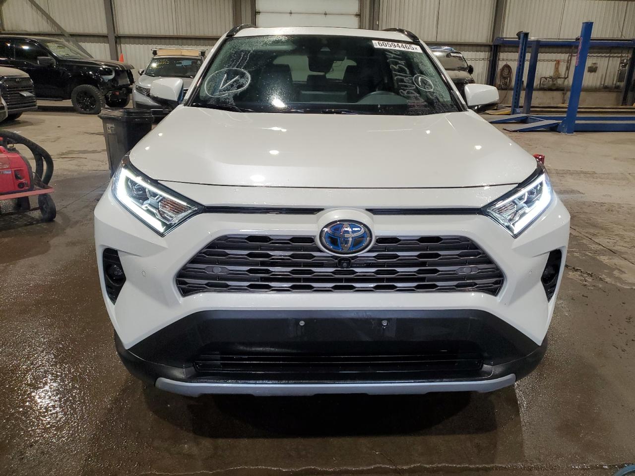 TOYOTA RAV4 LIMITED 2020