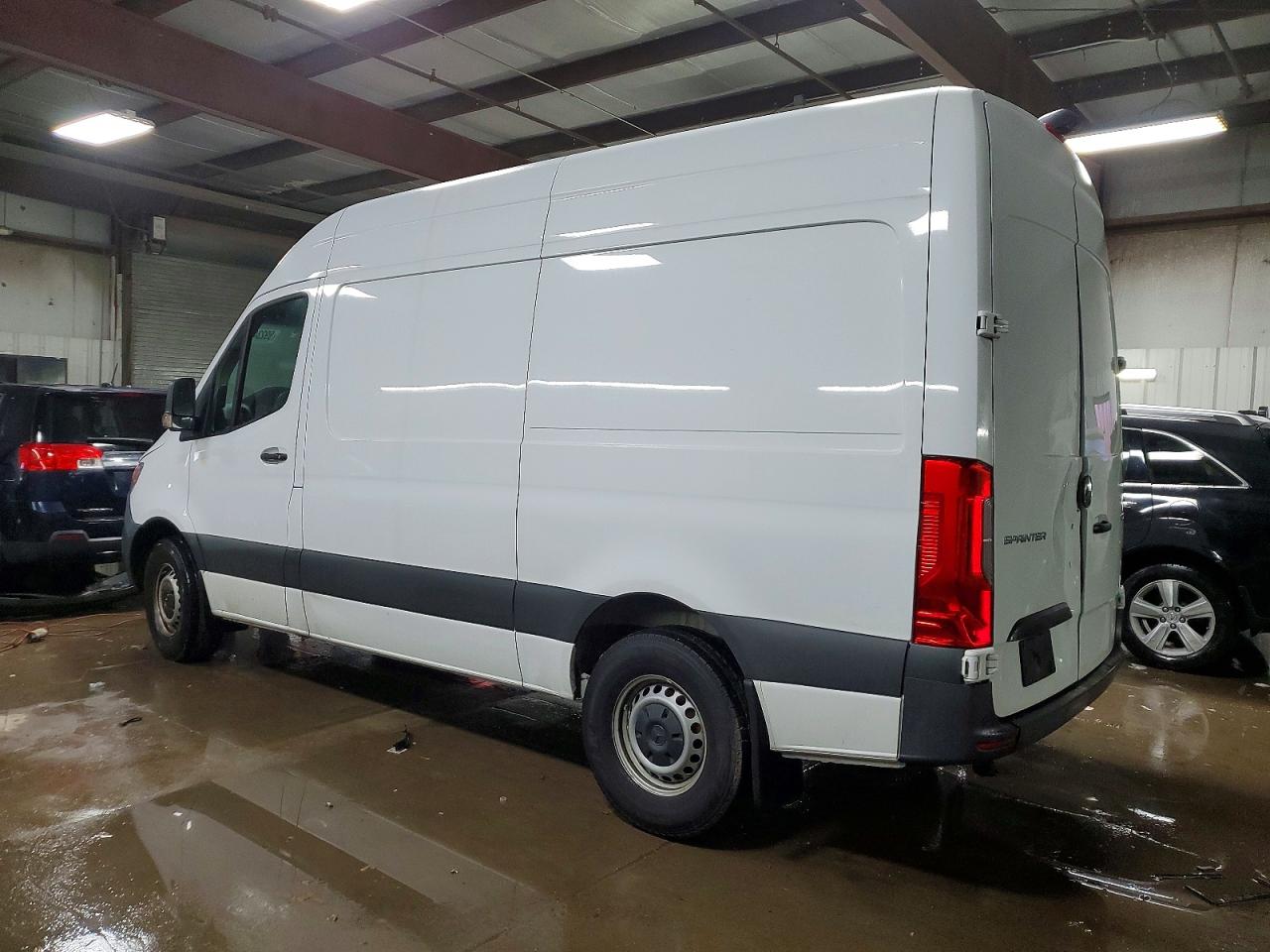 MERCEDES-BENZ SPRINTER 2500 2023