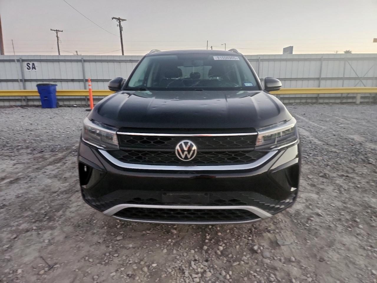 VOLKSWAGEN TAOS SE 2022