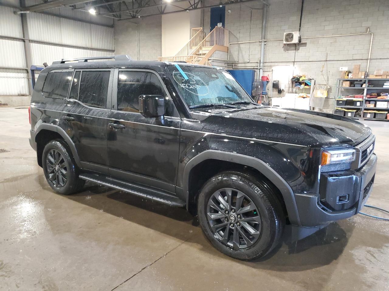 TOYOTA LAND CRUISER BASE 2025