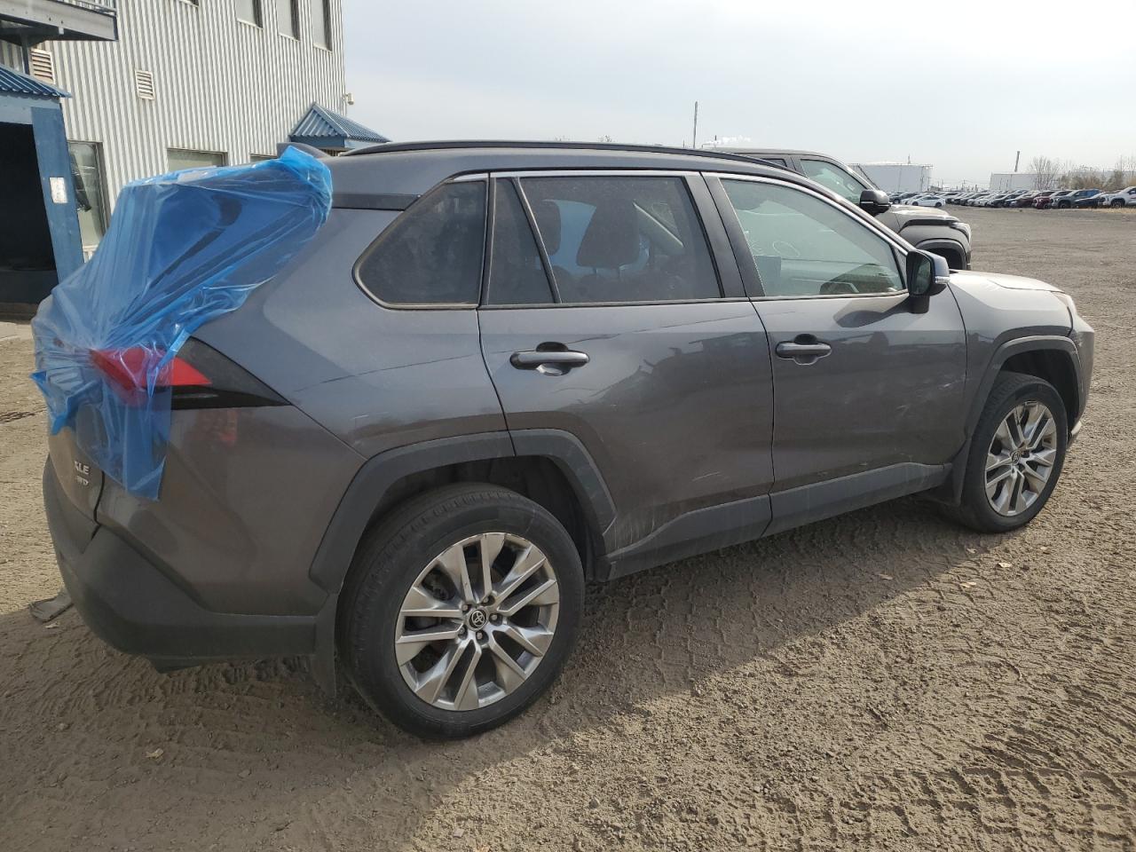 TOYOTA RAV4 XLE PREMIUM 2022