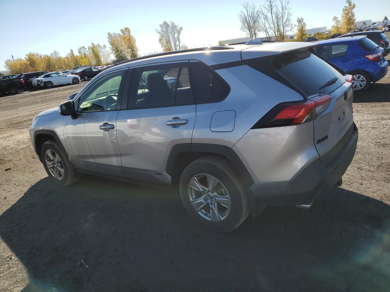 TOYOTA RAV4 XLE 2023