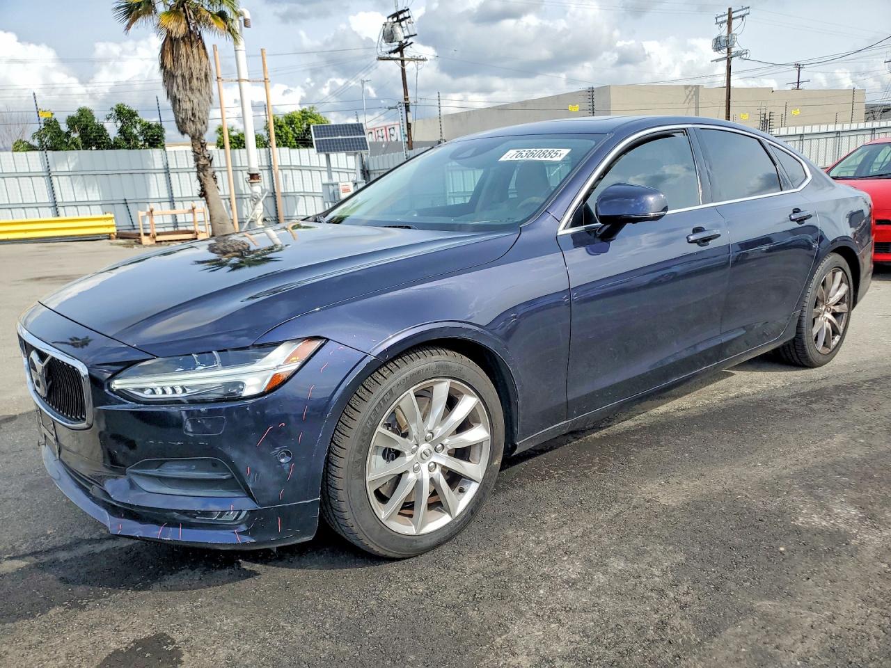 VOLVO S90 T6 MOMENTUM 2017