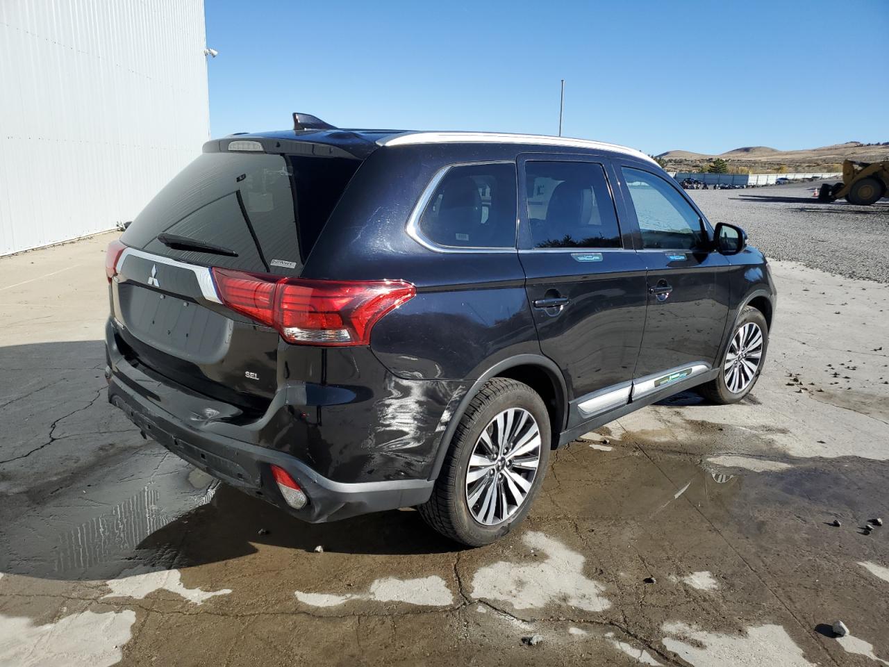MITSUBISHI OUTLANDER SE 2020