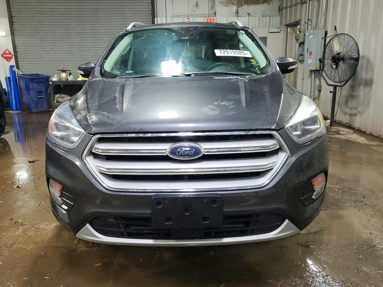 FORD ESCAPE TITANIUM 2018