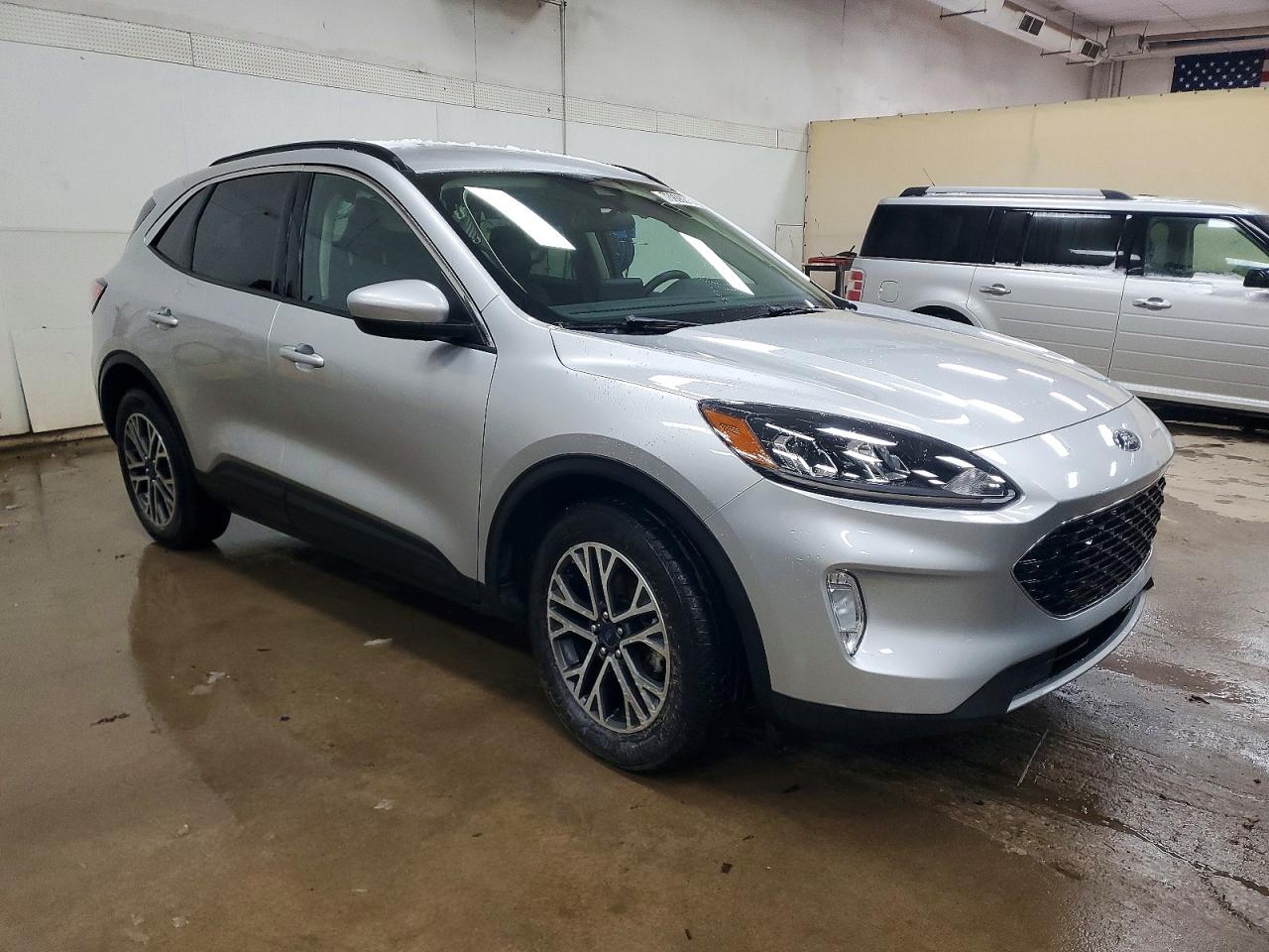 FORD ESCAPE SEL 2020