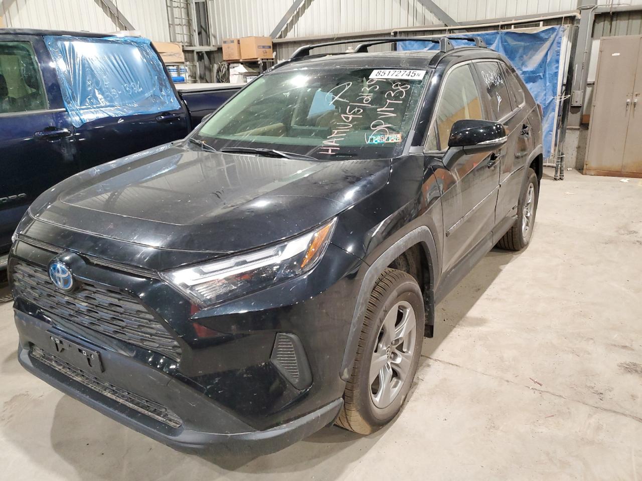 TOYOTA RAV4 XLE 2022