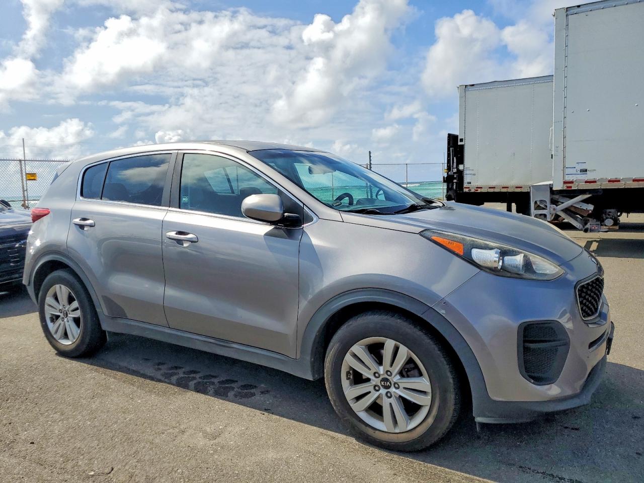 KIA SPORTAGE LX 2017