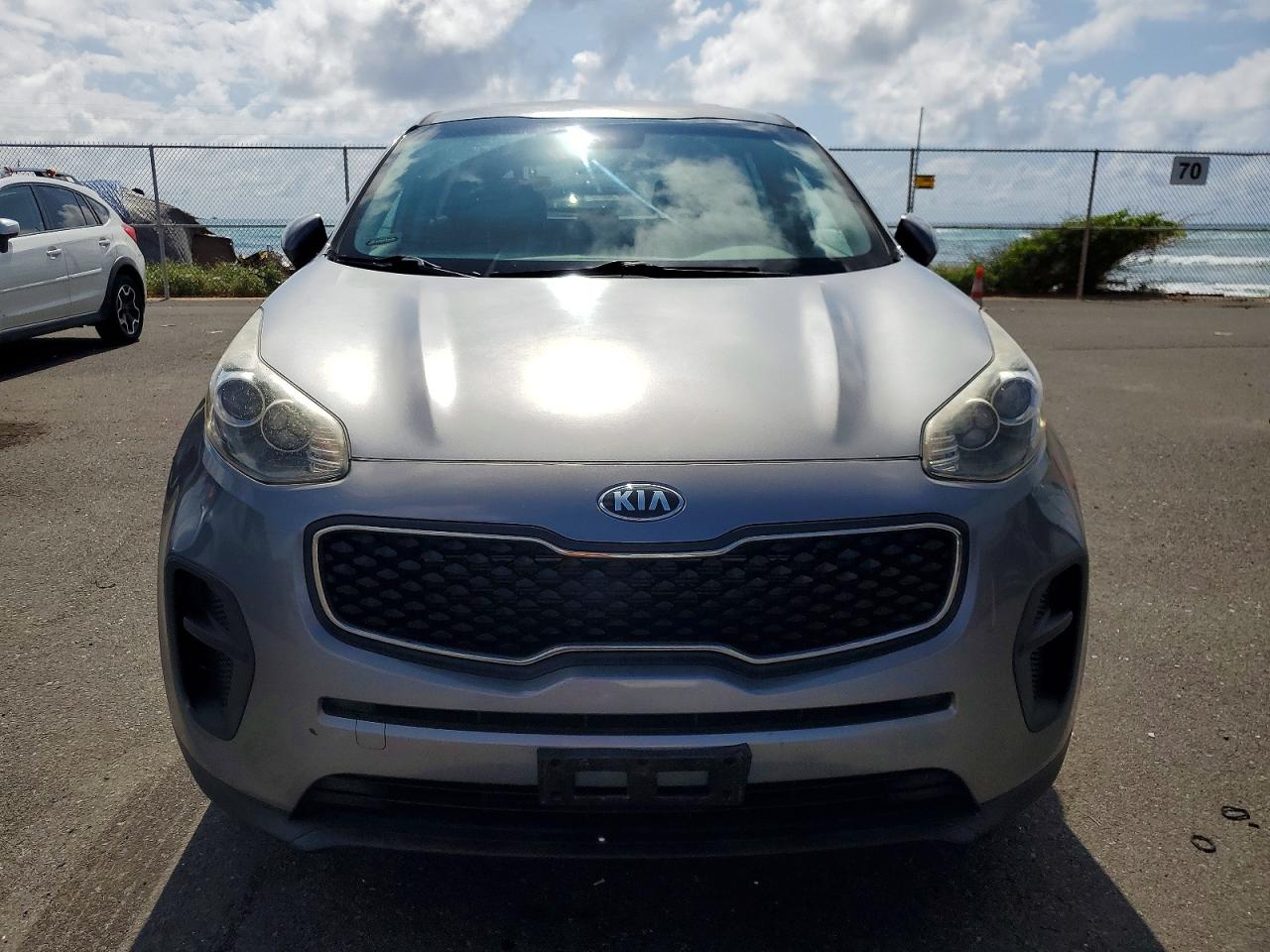 KIA SPORTAGE LX 2017