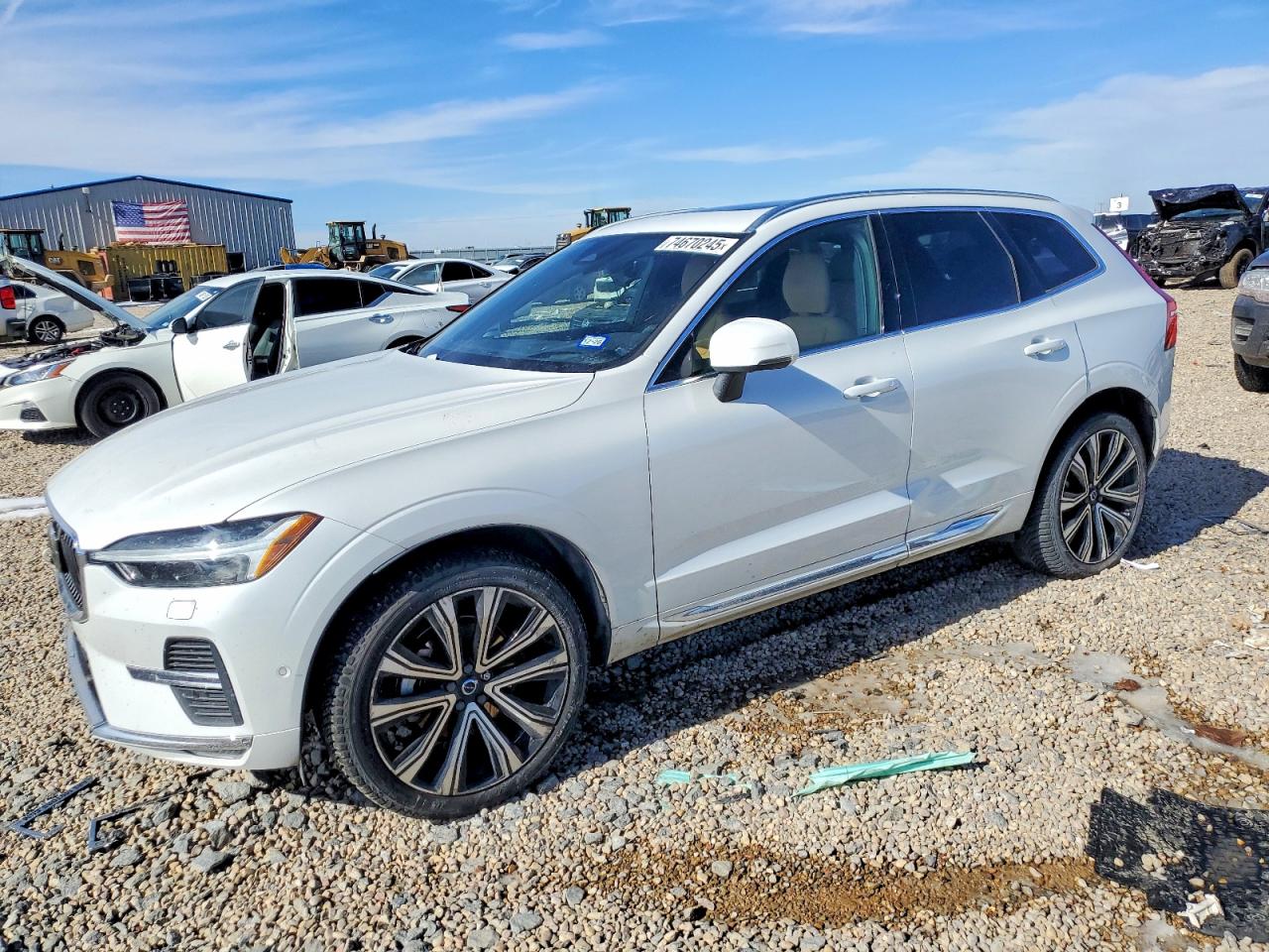 VOLVO XC60 ULTIMATE 2023
