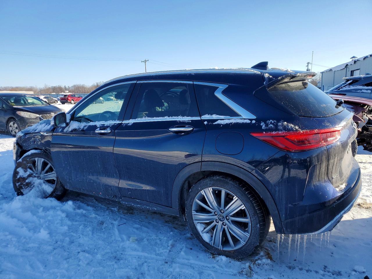 INFINITI QX50 ESSENTIAL 2021