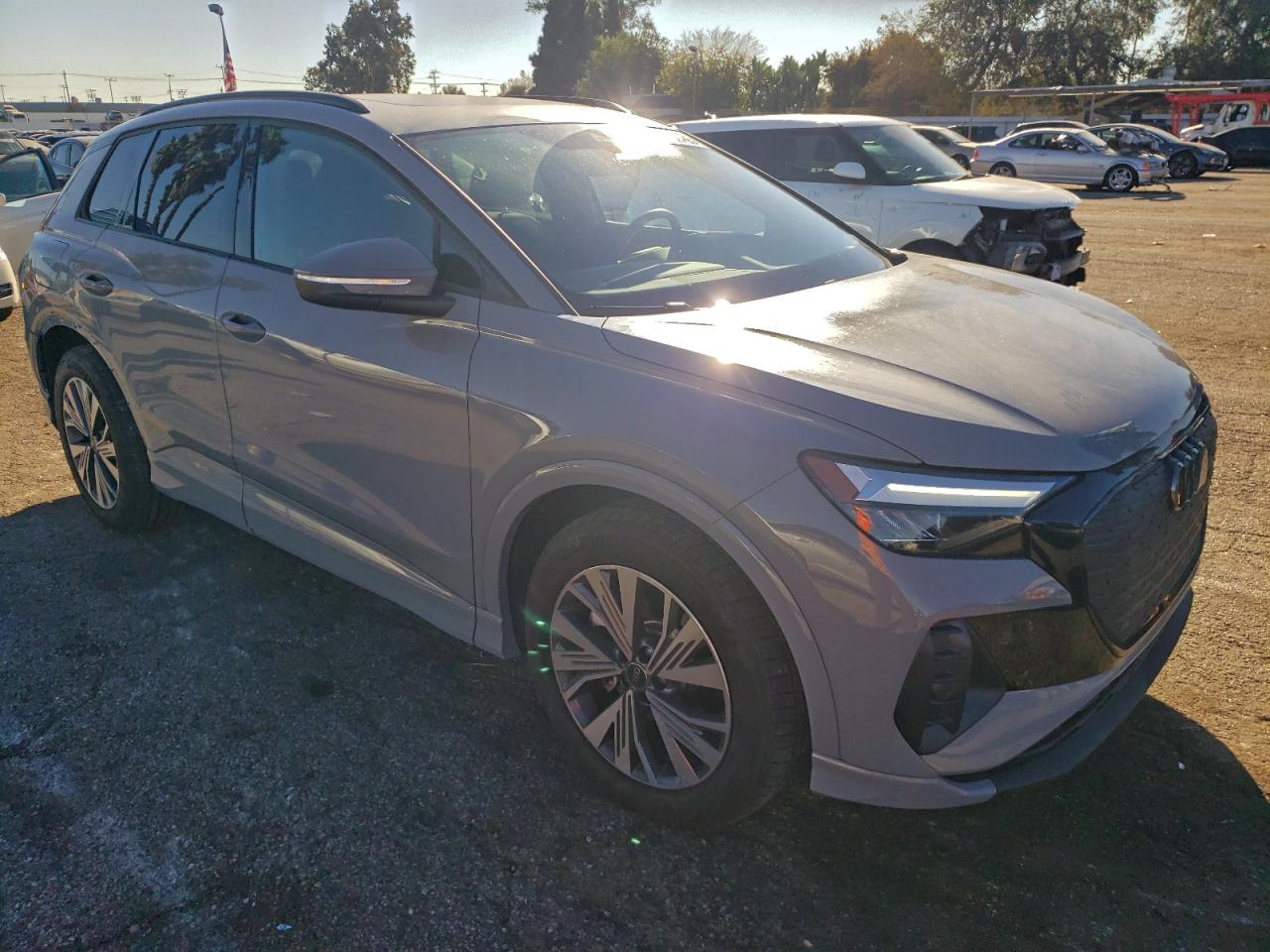 AUDI Q4 E-TRON PREMIUM 2025