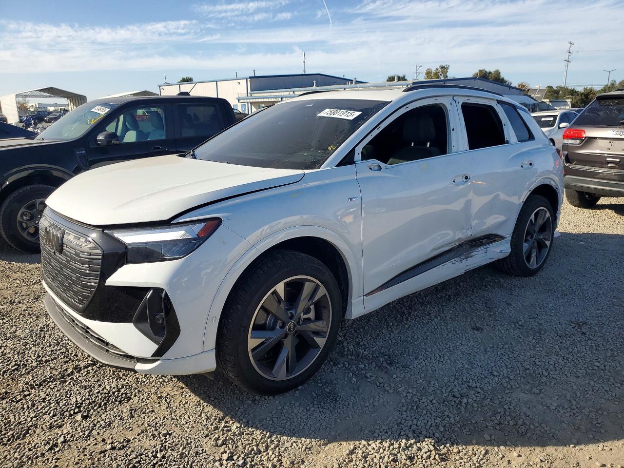 AUDI Q4 E-TRON PREMIUM PLUS 2024