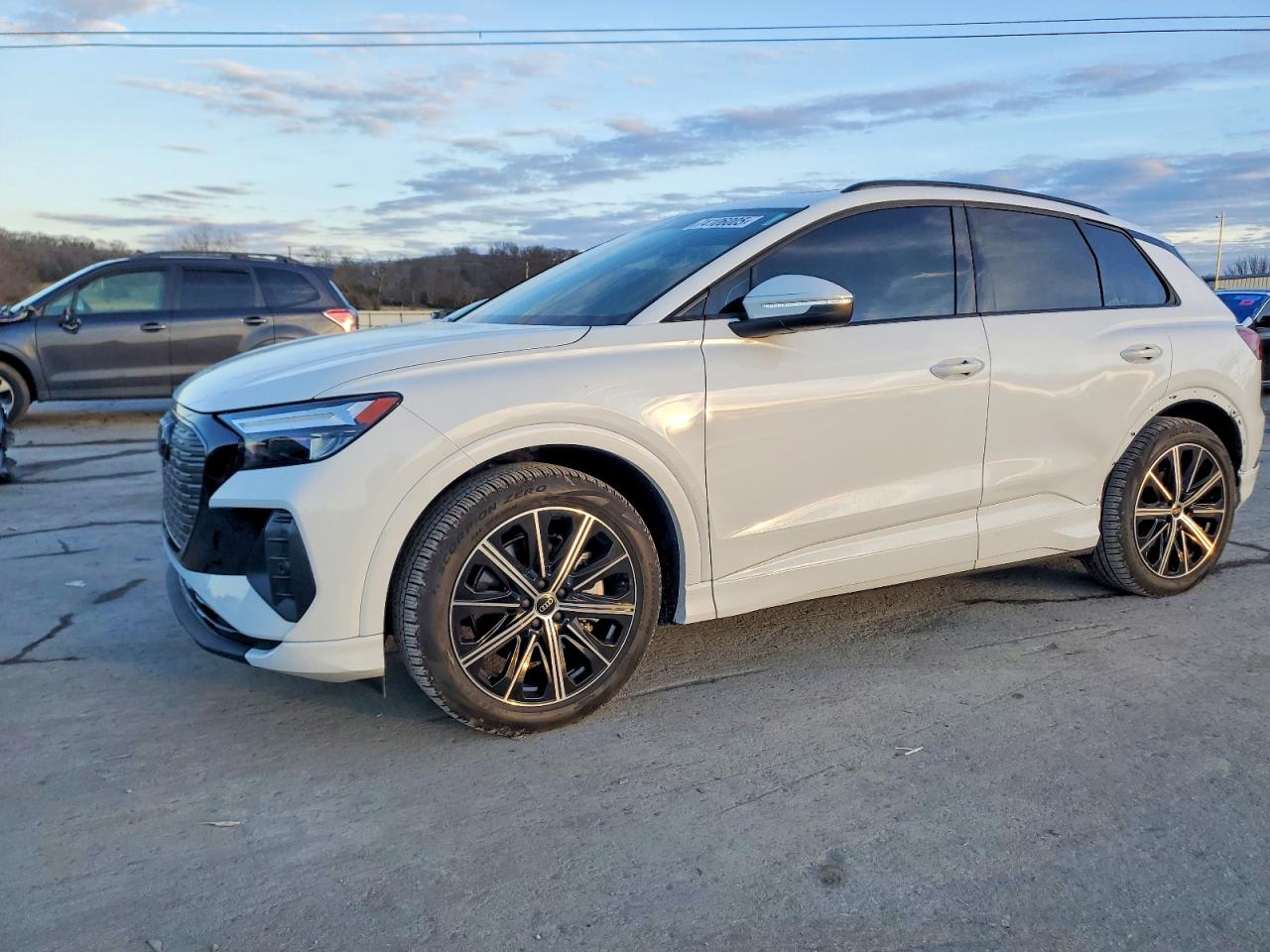 AUDI Q4 E-TRON PREMIUM PLUS 2025