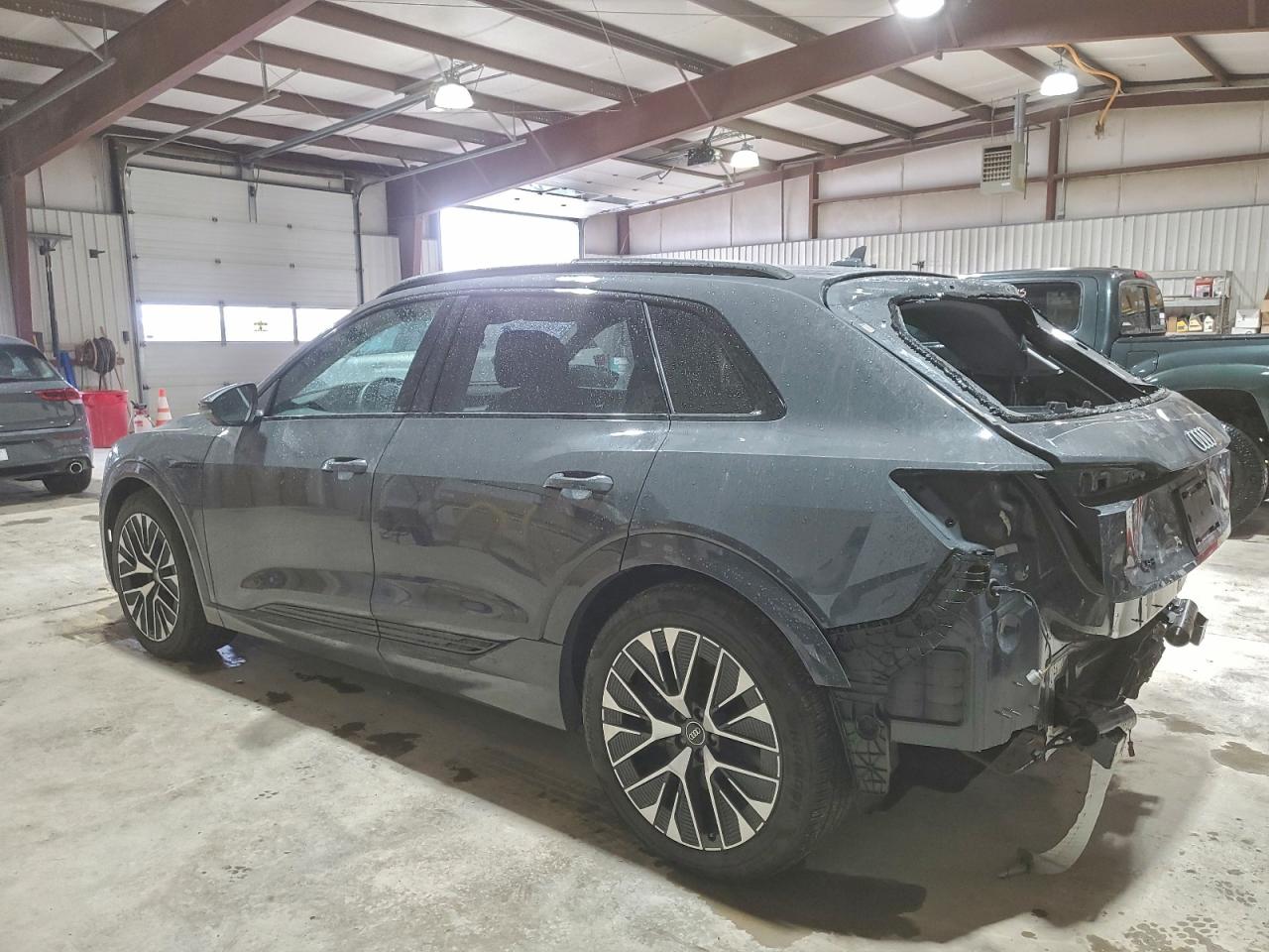 AUDI Q8 E-TRON PREMIUM PLUS 2024