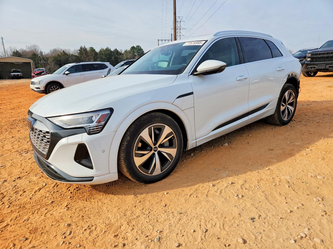 AUDI Q8 E-TRON PREMIUM PLUS 2024