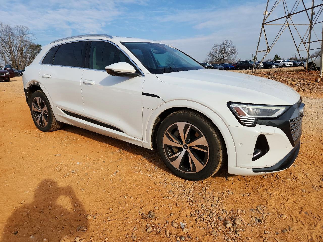AUDI Q8 E-TRON PREMIUM PLUS 2024