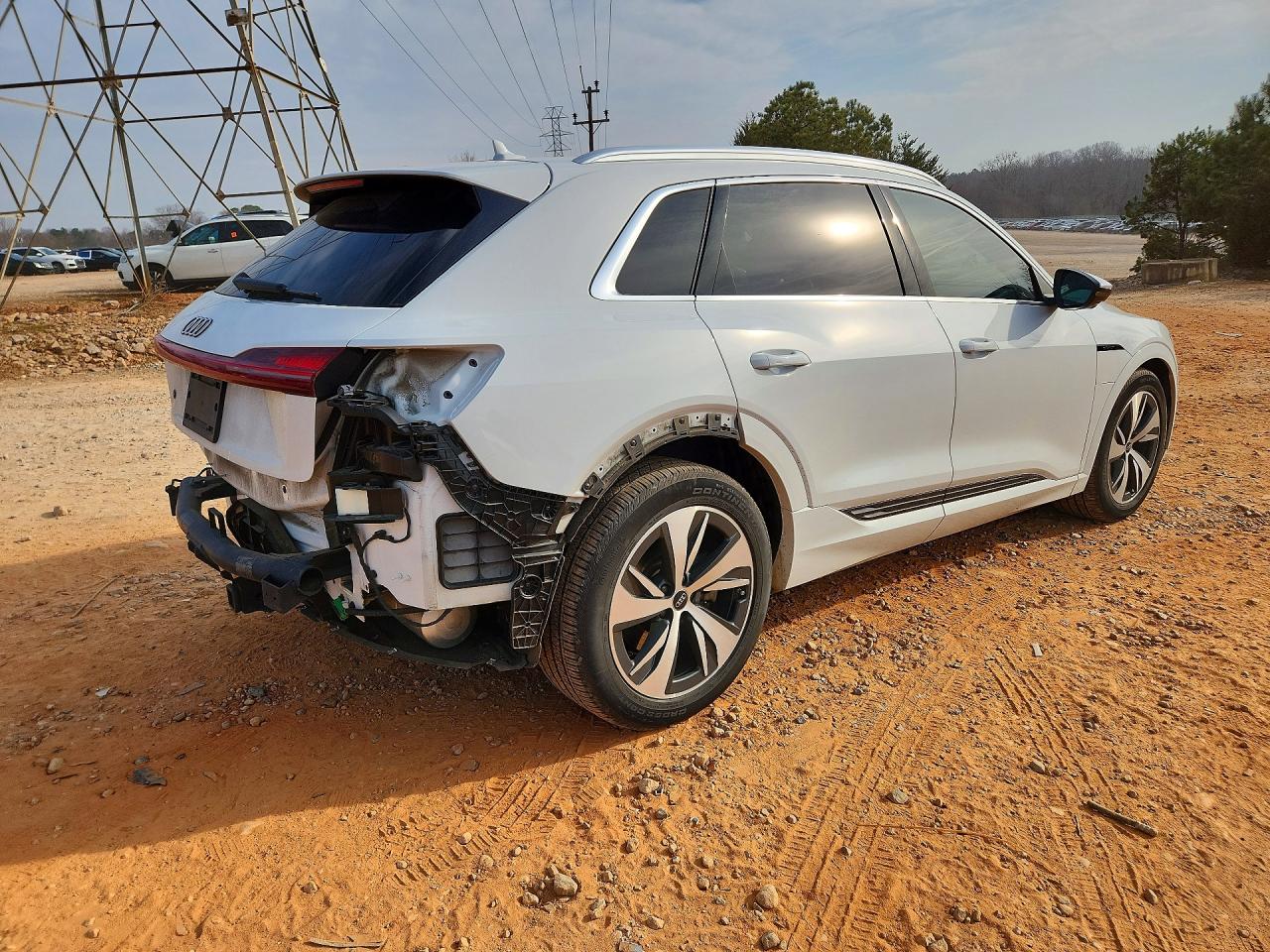 AUDI Q8 E-TRON PREMIUM PLUS 2024